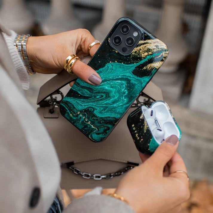 Emerald Pool - Elegant iPhone case - obrazek 3